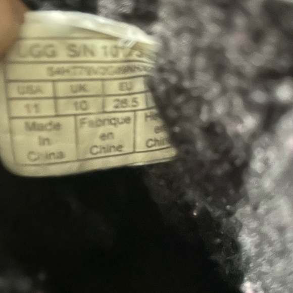 Girl’s Toddler Bailey Bow Black UGG Boots - Picture 8 of 11